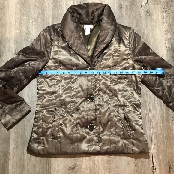 🎉Host Pick🎉NWOT Chico’s Brown Soft Puffy Jacket - Picture 2 of 6